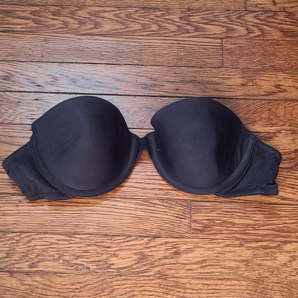 *SALE* Victoria's Secret Strapless Bra